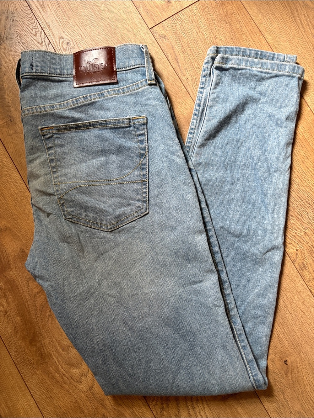 Hollister Men's Light Blue Slim Straight Jeans